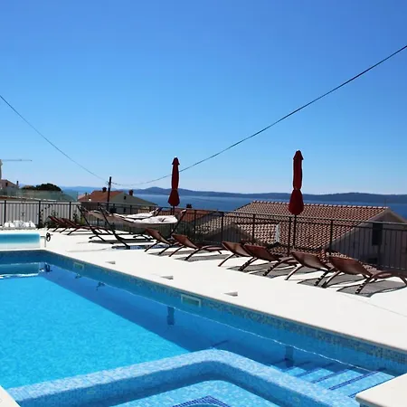 Appartamento Heated Swimming Pool, Stunning Sea View Terrace A7, Traù