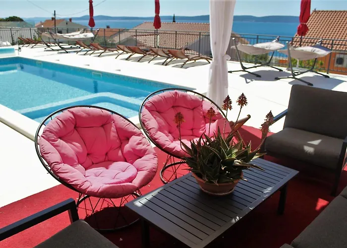 Heated Swimming Pool, Stunning Sea View Terrace A7, Apartment *